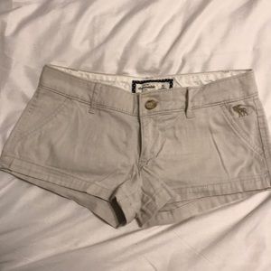 Abercrombie kids khaki shorts